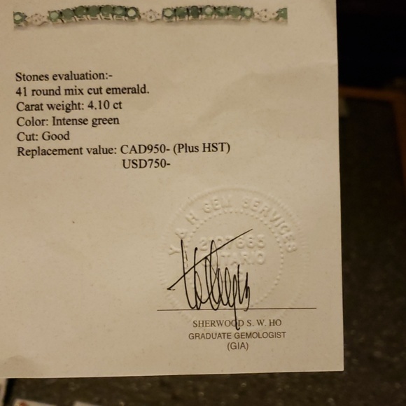 9.1 gram Genuine Emerald and Silver Bracelet - Picture 5 of 5